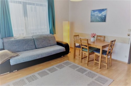 Photo 3 - 1 bedroom Apartment in Bad Gastein with mountain view