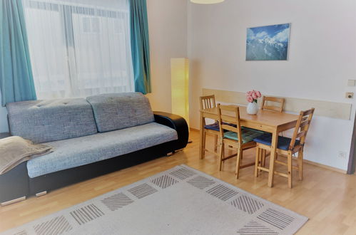 Photo 3 - 1 bedroom Apartment in Bad Gastein with garden