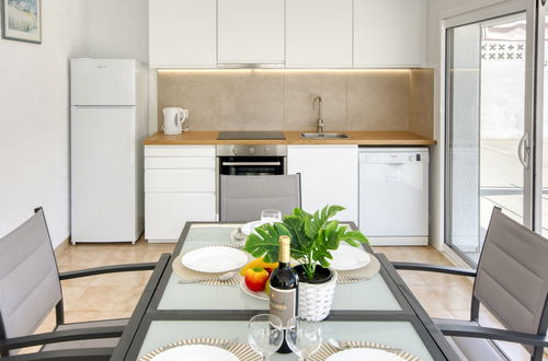 Photo 16 - 3 bedroom House in Castelló d'Empúries with private pool and garden