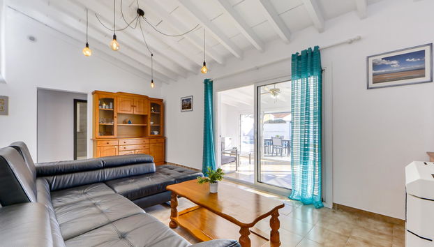 4 bedroom House in Castelló d'Empúries with private pool and garden - Photo 4