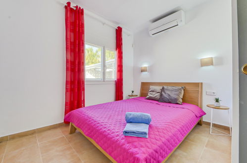 Foto 19 - Casa con 3 camere da letto a Castelló d'Empúries con piscina privata e giardino