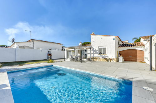 Foto 29 - Casa de 3 quartos em Castelló d'Empúries com piscina privada e jardim