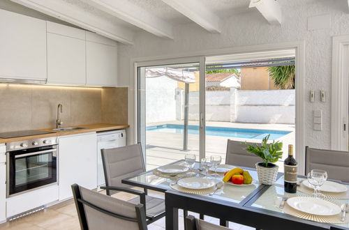 Photo 15 - 3 bedroom House in Castelló d'Empúries with private pool and garden