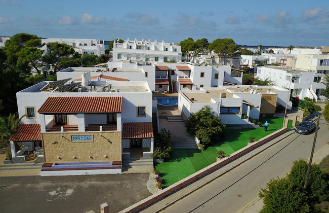 Apartamentos Mar y Sal - Photo 1