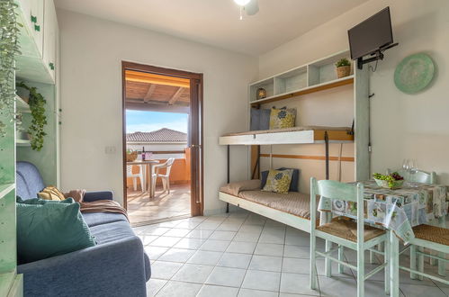 Foto 4 - Apartamento em Golfo Aranci com jardim e terraço