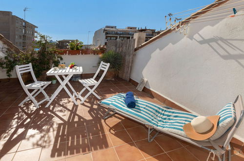 Photo 21 - 2 bedroom Apartment in Palamós with garden and terrace