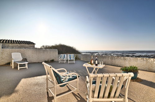 Photo 2 - Maison de 4 chambres à Saint-Pierre-d'Oléron avec jardin et vues à la mer