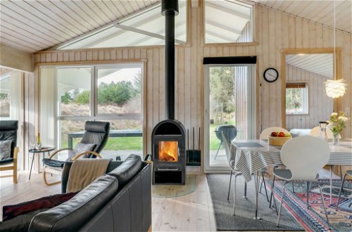 Photo 4 - Maison de 3 chambres à Blokhus avec terrasse et sauna
