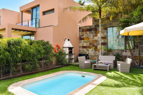 Photo 1 - Maison de 2 chambres à San Bartolomé de Tirajana avec piscine privée et vues à la mer