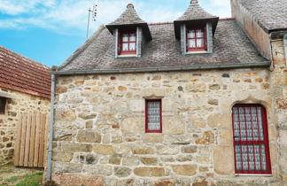 Foto 2 - Casa de 1 habitación en Crozon con jardín y vistas al mar