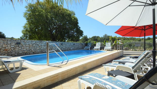 Apartamento de 2 quartos em Tribunj com piscina e jardim - Foto 3