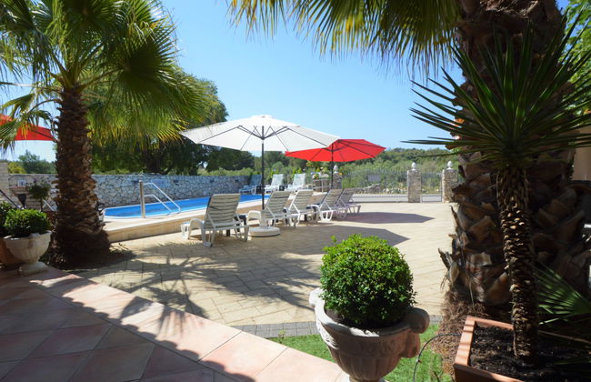Apartamento de 4 quartos em Tribunj com piscina e jardim - Foto 3