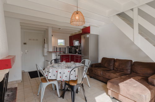 Foto 4 - Casa de 2 habitaciones en Cabourg con piscina y vistas al mar