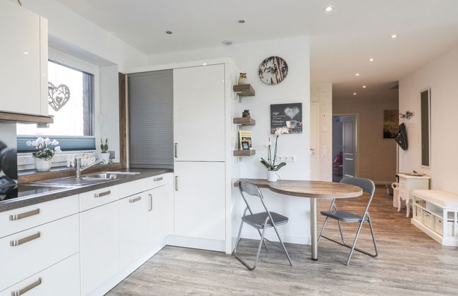 Casa de 6 quartos em Wanna com jardim e terraço - Foto 15
