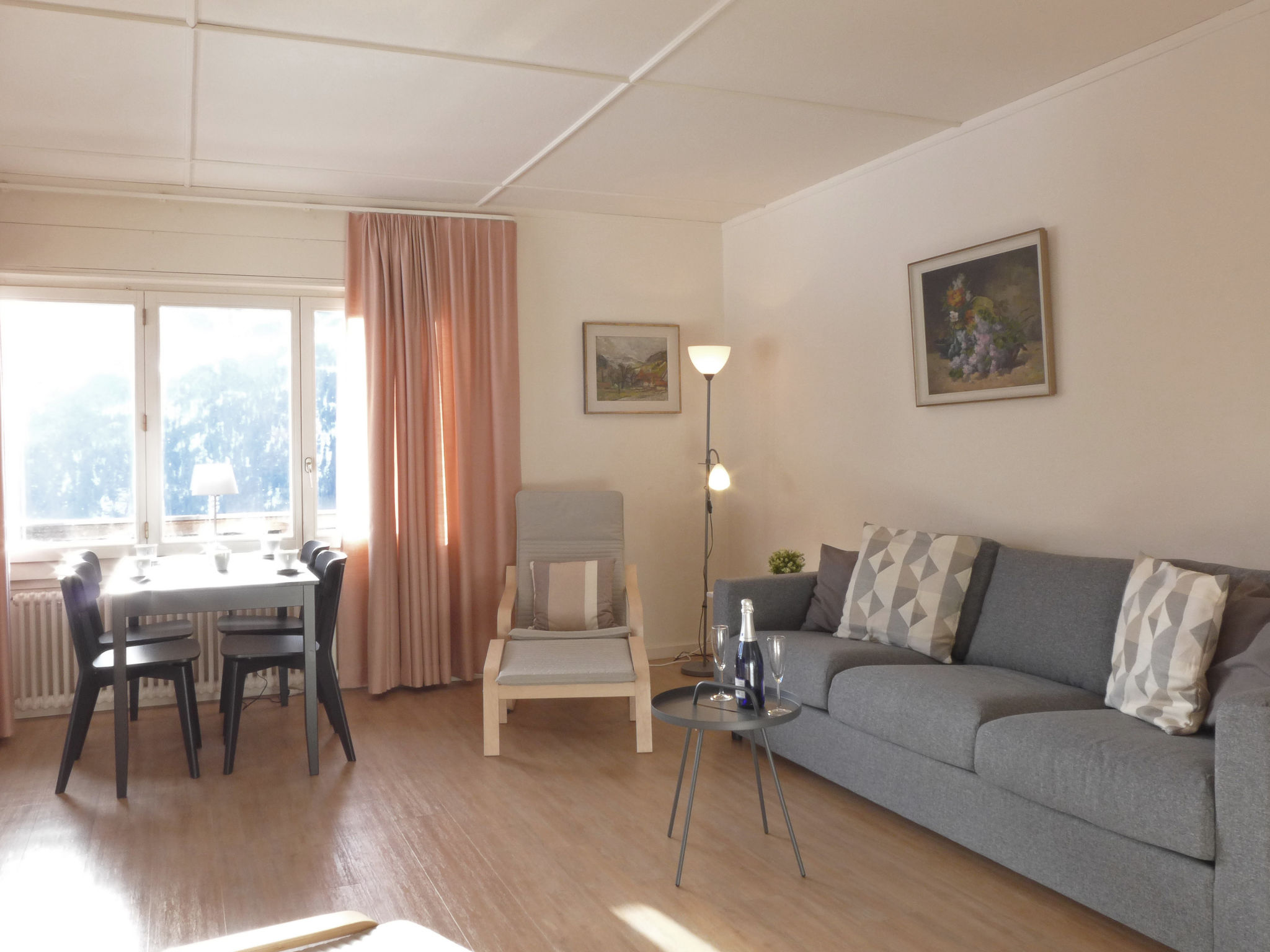 Foto 6 - Apartamento de 2 quartos em Lauterbrunnen com vista para a montanha