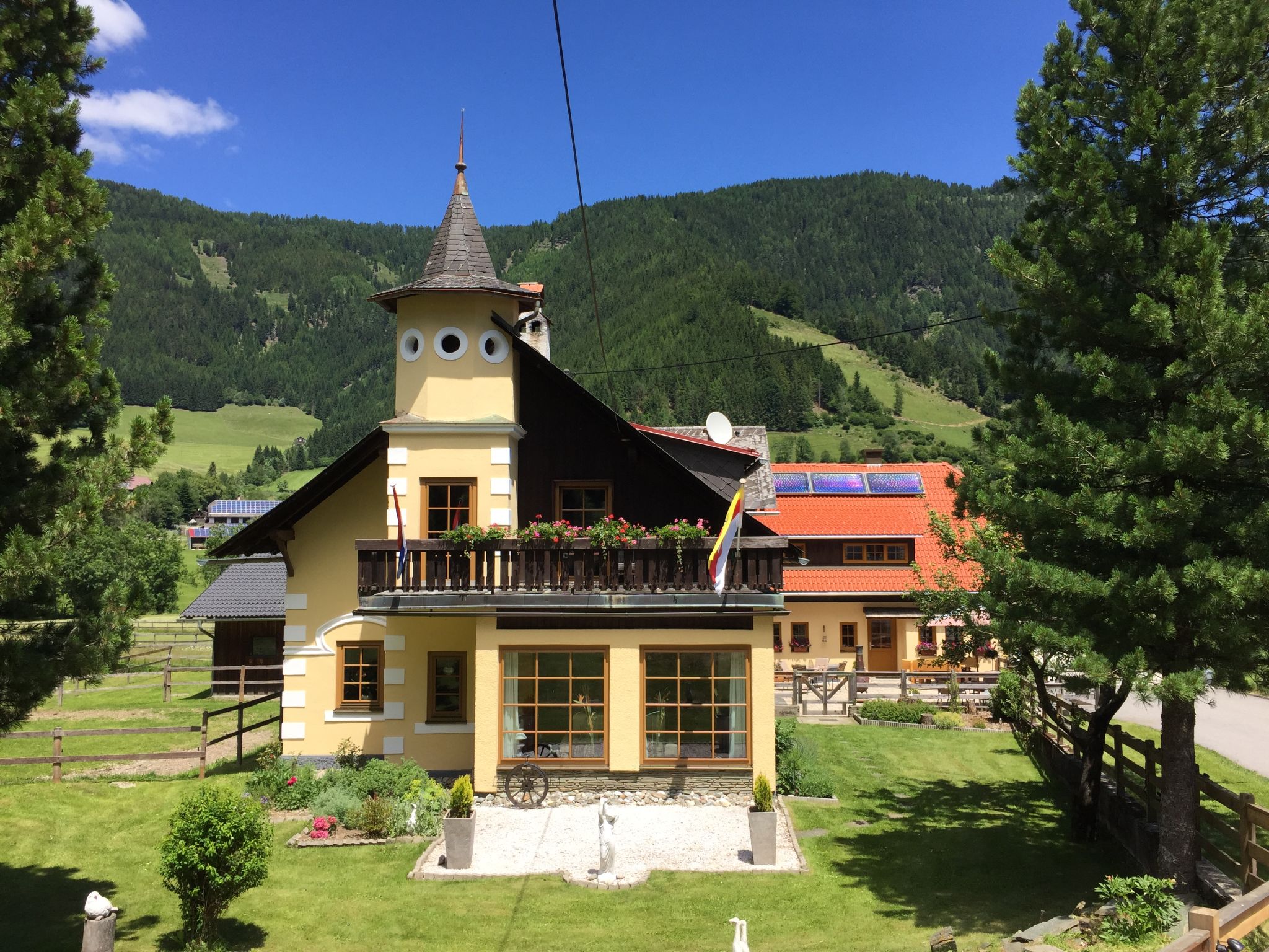 Photo 1 - Appartement de 2 chambres à Gnesau avec jardin et vues sur la montagne