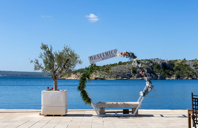 2 bedroom Apartment in Jasenice with garden - Photo 36