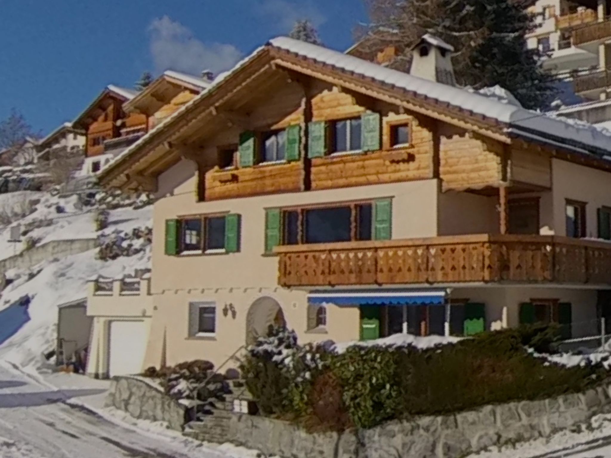 Photo 2 - Appartement de 4 chambres à Luzein avec piscine et vues sur la montagne