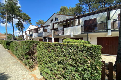 Photo 20 - Maison de 1 chambre à Les Mathes avec piscine et terrasse