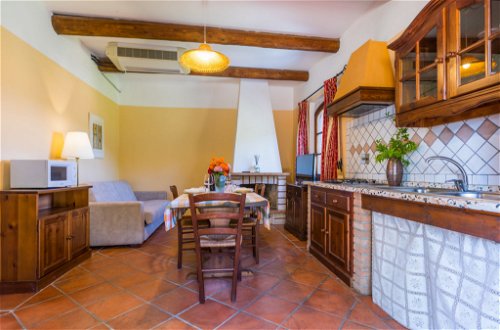 Photo 13 - 1 bedroom Apartment in Riparbella with swimming pool and garden