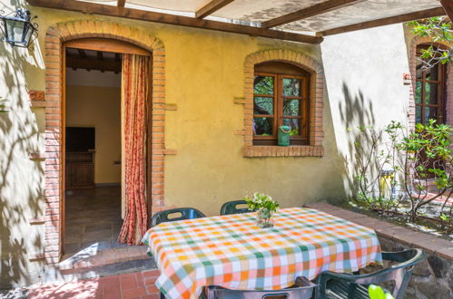 Photo 11 - Appartement en Riparbella avec piscine et jardin