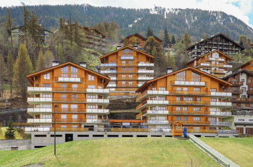 Photo 3 - 2 bedroom Apartment in Nendaz with swimming pool and mountain view