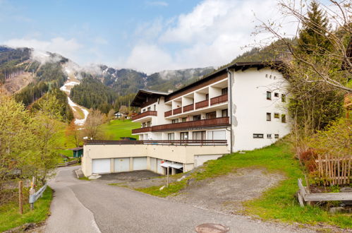 Foto 25 - Apartamento em Zell am See com terraço e vista para a montanha