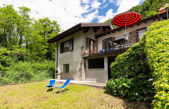 3 bedroom House in Dervio with garden and terrace - Photo 27