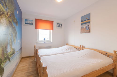 Foto 6 - Apartamento de 2 quartos em Bredene com jardim e terraço