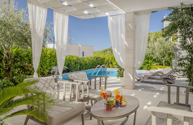 5 bedroom House in Makarska with private pool and terrace - Photo 28