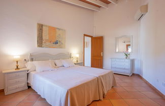 Photo 3 - 2 bedroom House in Maria de la Salut with swimming pool and garden