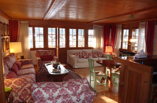 Photo 15 - 3 bedroom Apartment in Saanen