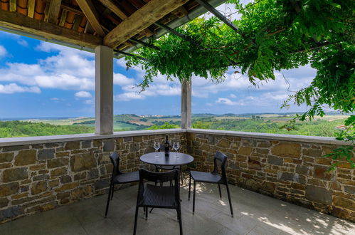 Foto 30 - Casa con 5 camere da letto a Buje con piscina privata e giardino