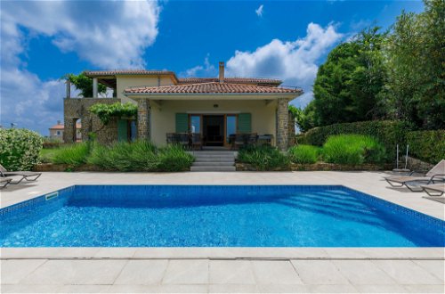 Foto 41 - Casa de 5 quartos em Buje com piscina privada e vistas do mar