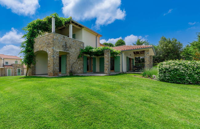 Casa de 6 quartos em Buje com piscina privada e jardim - Foto 9