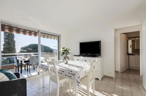 Foto 5 - Apartamento de 1 quarto em Cavalaire-sur-Mer com terraço