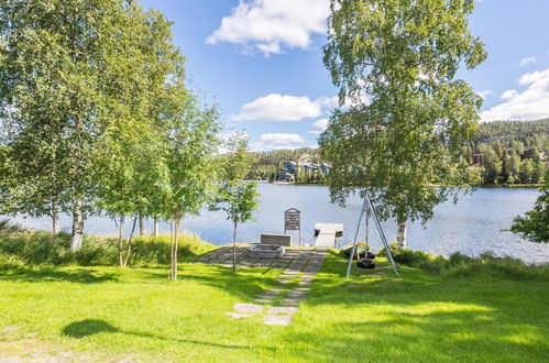 Foto 18 - Casa de 2 quartos em Kuusamo com sauna e vista para a montanha