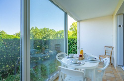 Foto 20 - Apartment mit 1 Schlafzimmer in Vaux-sur-Mer mit privater pool und blick aufs meer