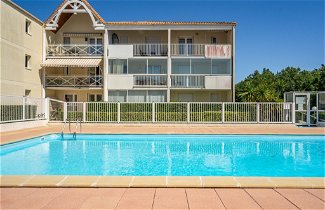 Foto 1 - Apartamento de 1 quarto em Vaux-sur-Mer com piscina privada e vistas do mar
