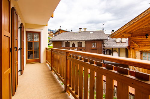 Photo 14 - Appartement de 2 chambres à San Giovanni di Fassa-Sèn Jan avec vues sur la montagne