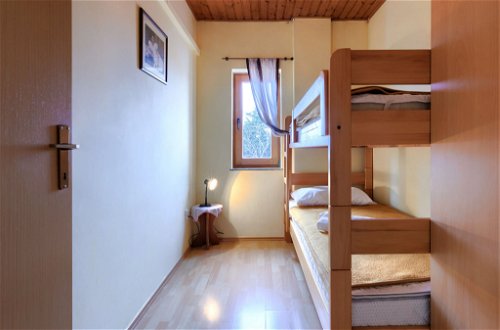 Foto 15 - Apartamento de 2 habitaciones en Pula con terraza y vistas al mar