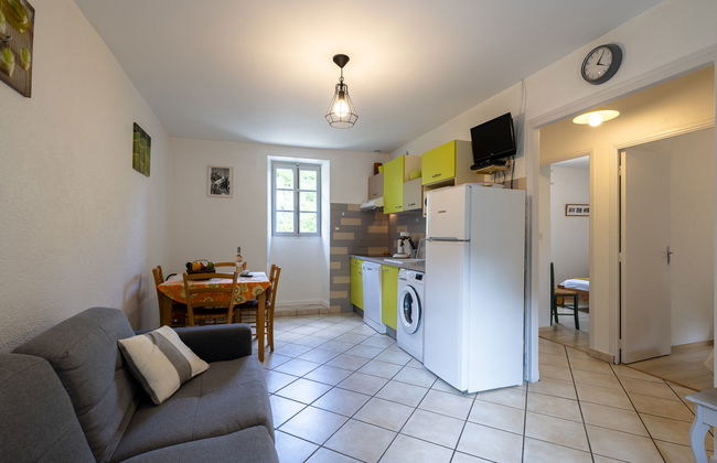 Casa de 3 quartos em Saint-Genest-de-Beauzon com piscina privada e jardim - Foto 7