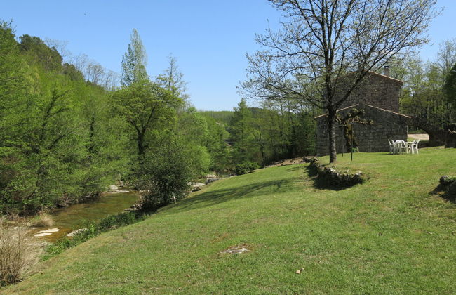 Casa de 3 quartos em Saint-Genest-de-Beauzon com piscina privada e jardim - Foto 21