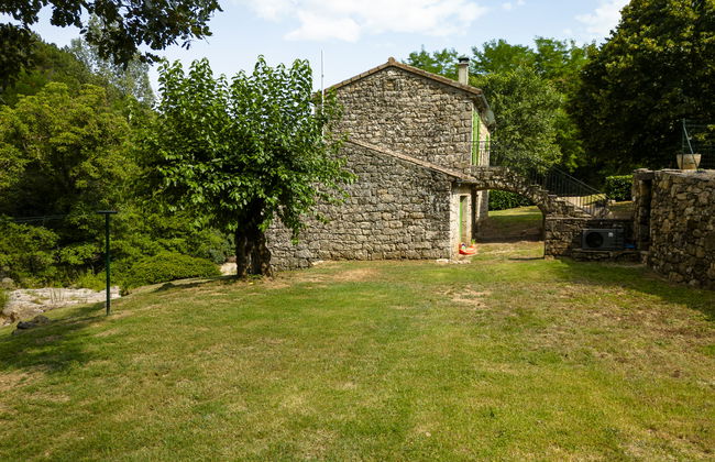 Casa de 3 quartos em Saint-Genest-de-Beauzon com piscina privada e jardim - Foto 28