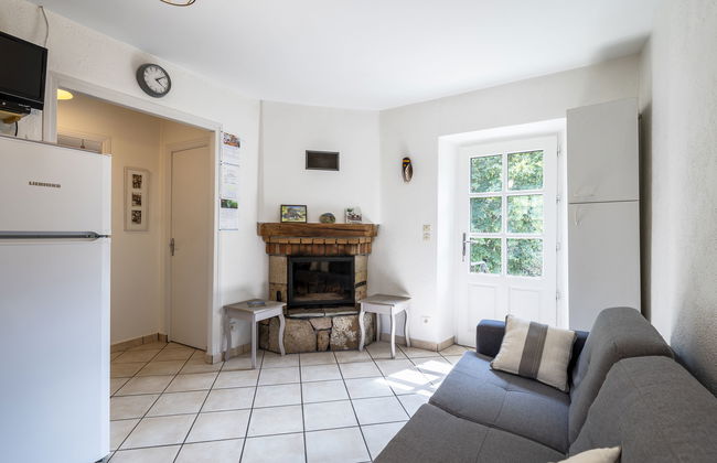 Casa de 3 quartos em Saint-Genest-de-Beauzon com piscina privada e jardim - Foto 6