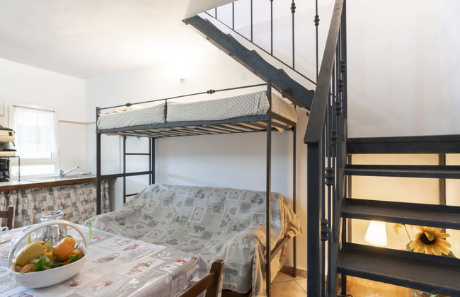 Maison de 2 chambres à Imperia avec jardin et terrasse - Photo 9
