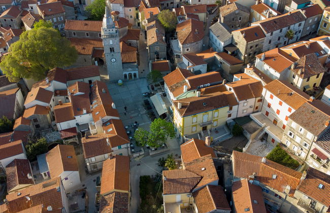 Apartamento de 4 quartos em Omišalj com jardim e terraço - Foto 23