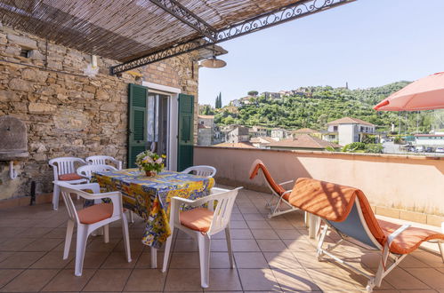 Photo 1 - Appartement de 2 chambres à Dolcedo avec jardin et terrasse