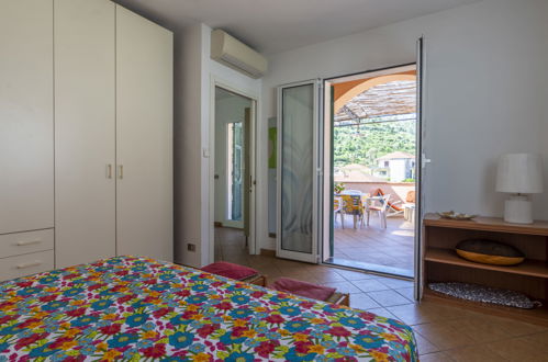 Foto 21 - Appartamento con 2 camere da letto a Dolcedo con terrazza
