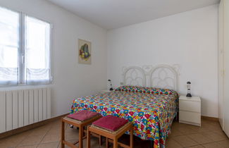 Photo 3 - 2 bedroom Apartment in Dolcedo with garden and terrace